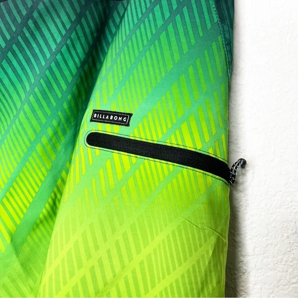 NWT Billabong Fluid Pro Swim Trunks Recycler Boardshorts 20
